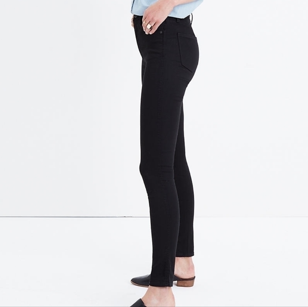 Madewell highrise skinny jeans in starky wash size 23